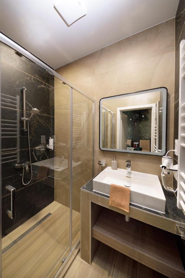 Orangehomes High Class 4 Bedroom Apartment Budapest Kültér fotó